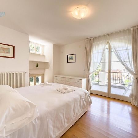 Cattedrale 5 Tirabora Short Rent Apartment ตรีเอสเต ภายนอก รูปภาพ