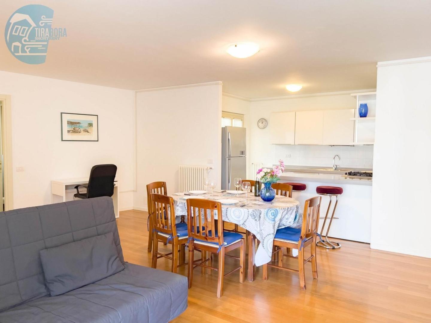 Cattedrale 5 Tirabora Short Rent Apartment ตรีเอสเต ภายนอก รูปภาพ